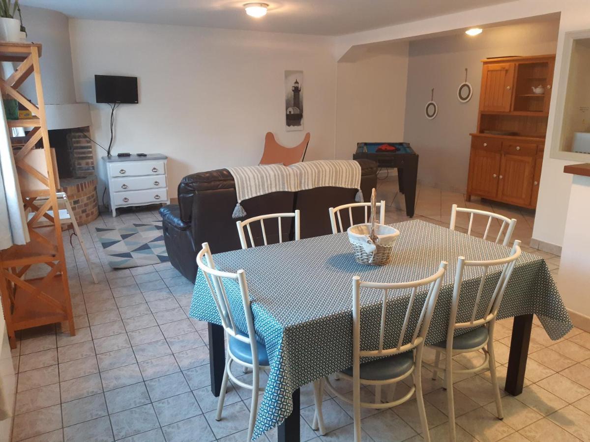 Gite La Taniere Le Jersey Moidrey Exterior photo